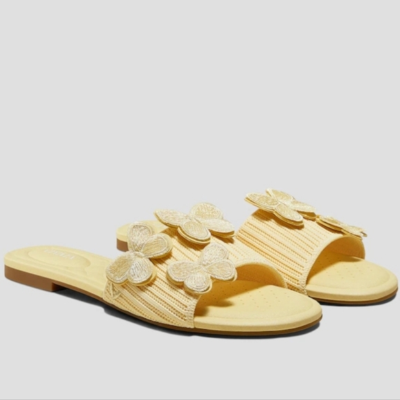 Vivaia Cleo Buttermilk Slides Size 7 - Picture 3 of 10